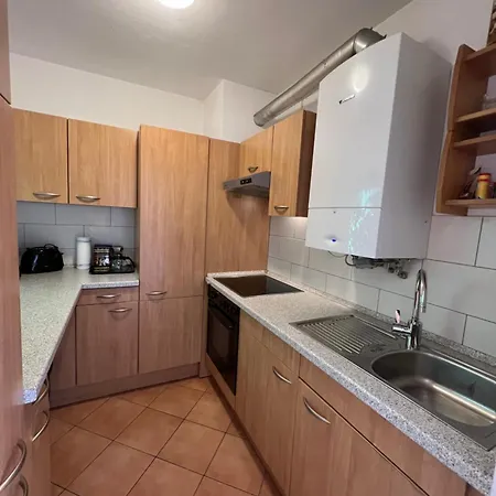 Nyaraló Platell Ferienhausverwaltung